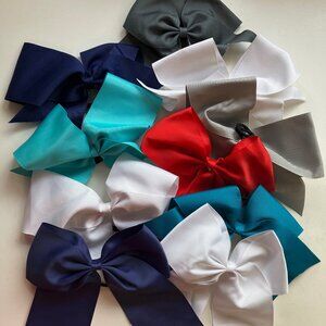 Reduced: Preowned (9) Cheer Bows Multi Colors